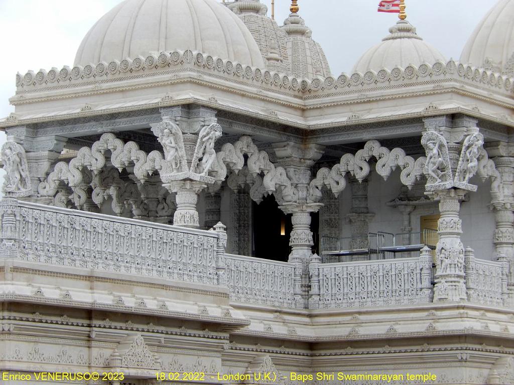 9 - London (U.K.) Baps Shri Swaminarayan temple